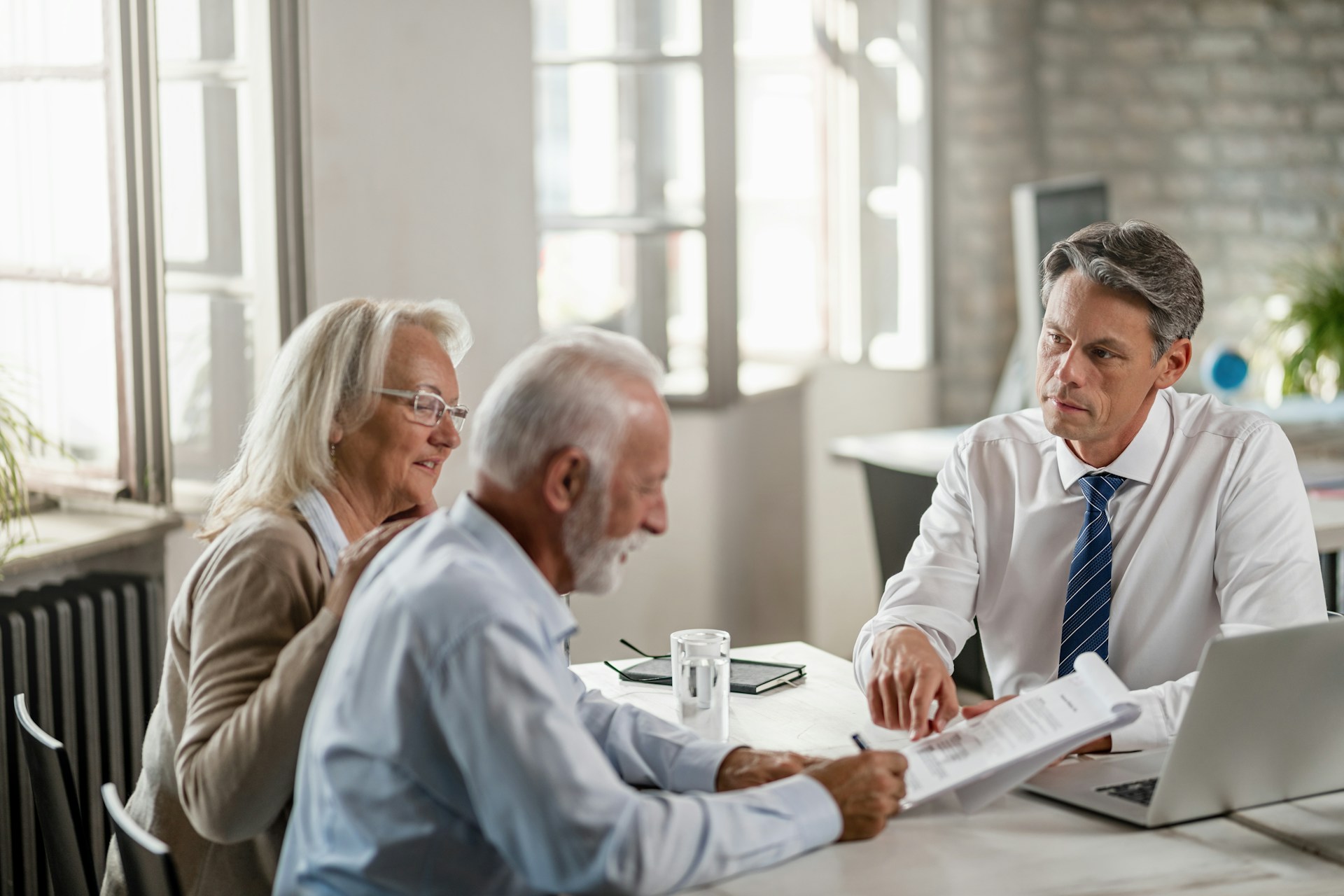 Fixed Annuities for Owners